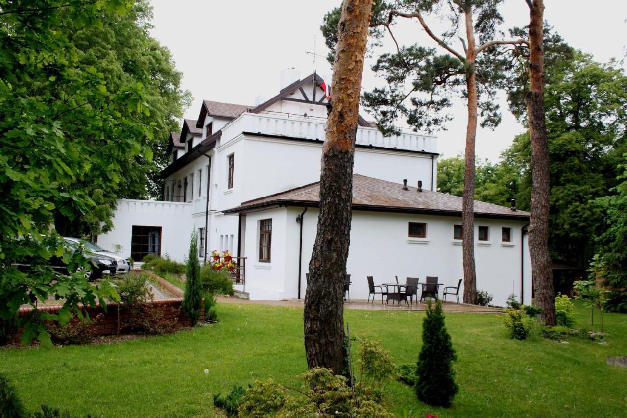 斯马德泽维采德瑞克比亚里多梅克旅馆住宿加早餐旅馆 外观 照片
